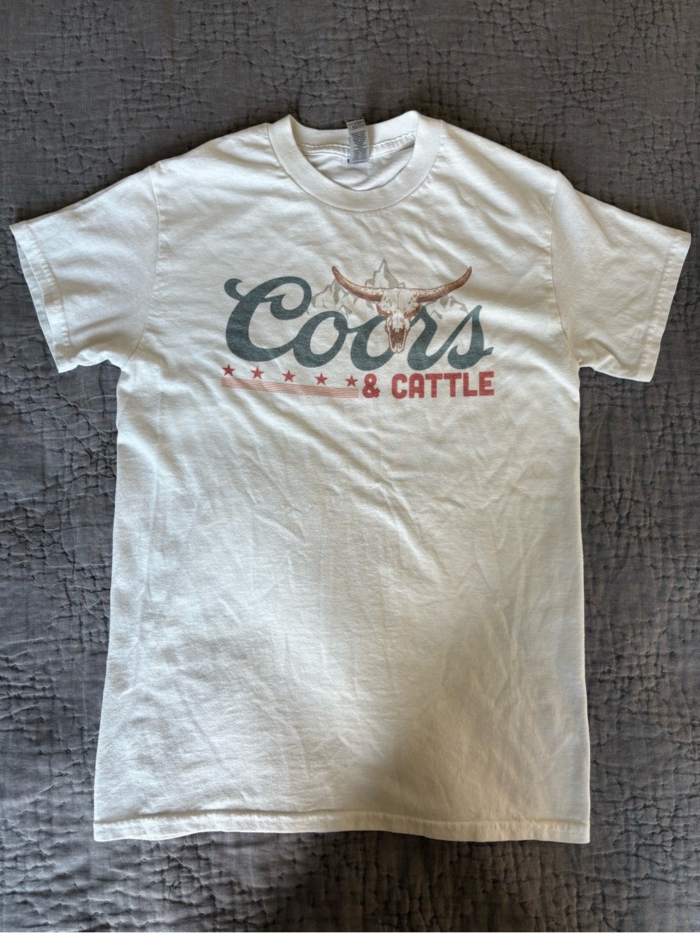 White Western 'Coors & Cattle' Graphic Tee